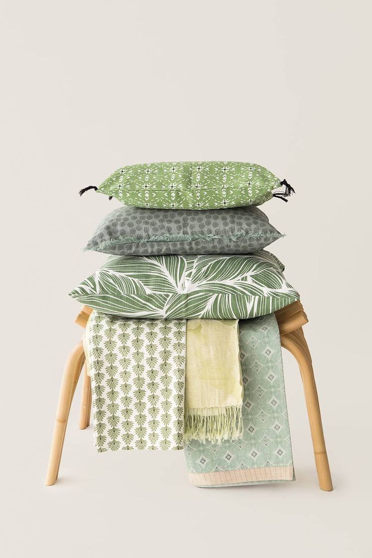 Botanical Modern Green & White Print Covers Set