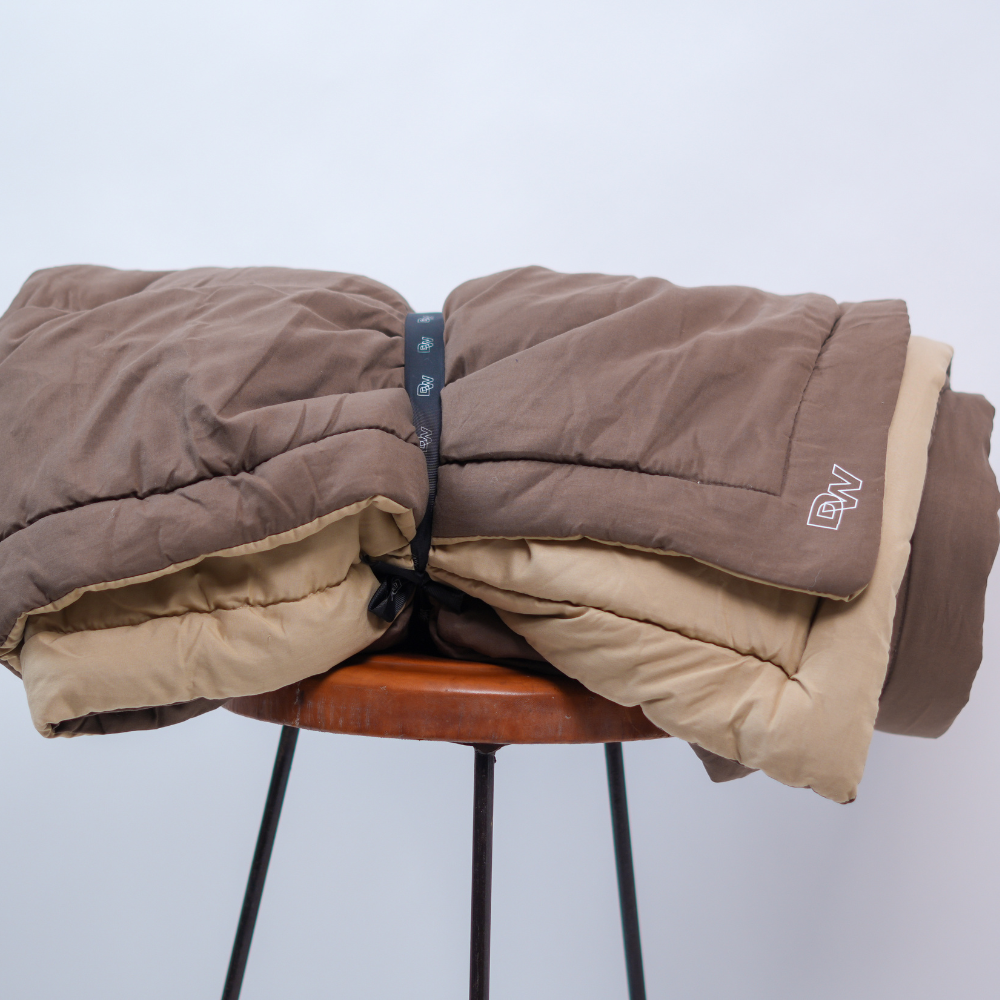 Comforter Gift Set – Mocha Brown All-Season Quilt