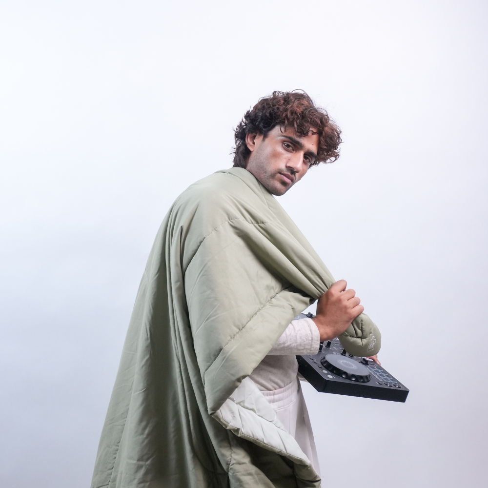 All-Season Comforter – Sage Green Lightweight Quilt