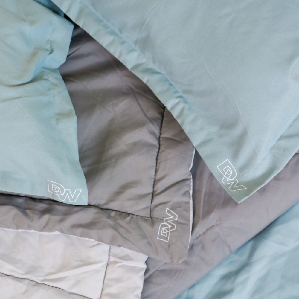 CloudSoft Premium Pillow – Sleep in Ultimate Comfort