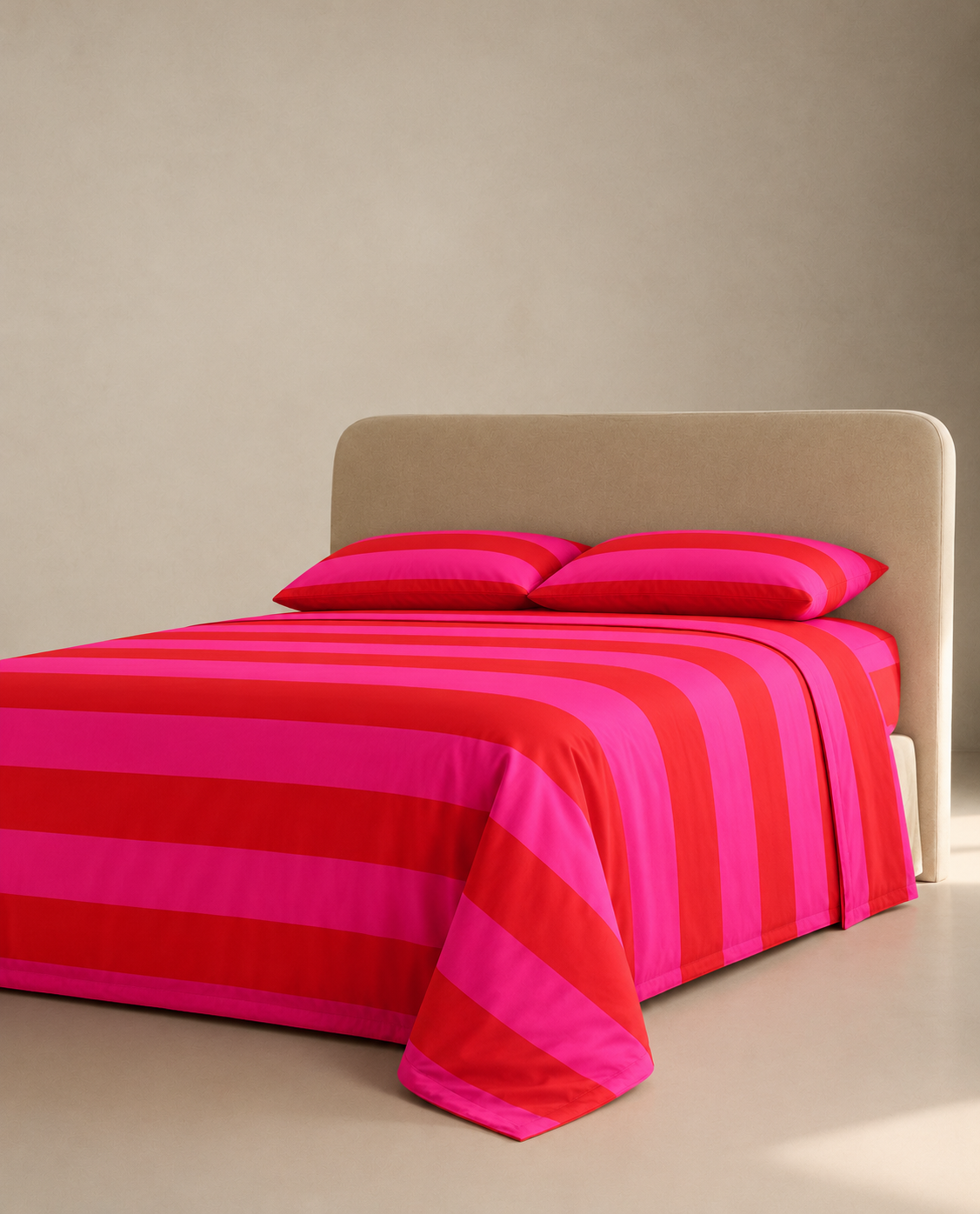 Coral Pink & Red Duvet Cover