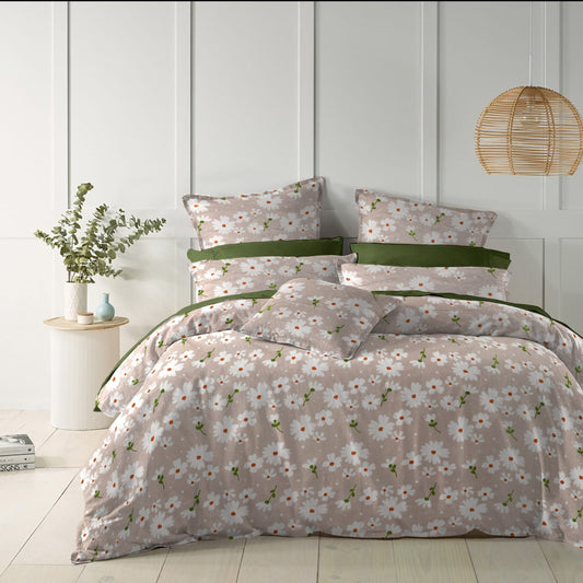 Cheerful White Daisy on Taupe with Olive Piping Bedsheet