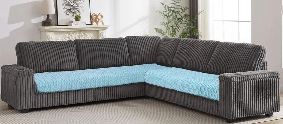 Cream Wave Quilted Seat Protector